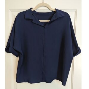 Uniqlo Navy Blue Short Sleeve Blouse/Top